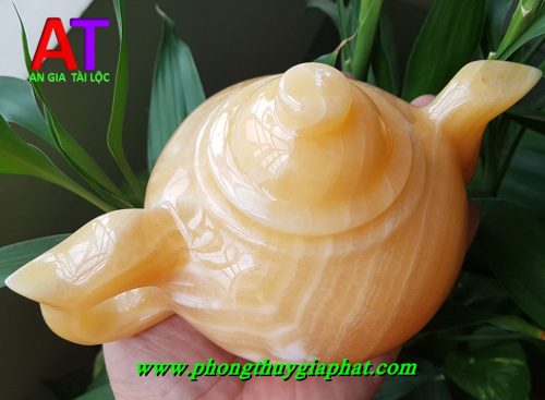 Ấm trà ngọc hoàng long