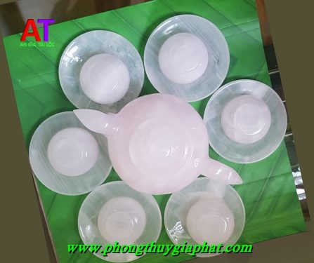 Ấm trà thạch anh hồng