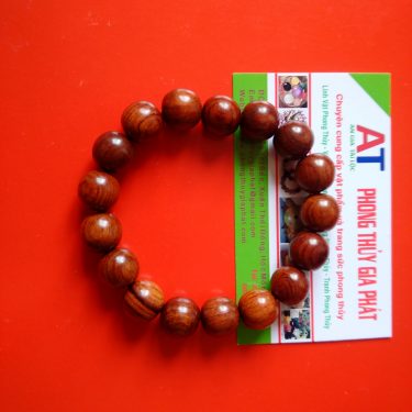 Vòng đeo tay gỗ trắc
