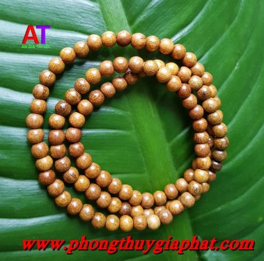 Tràng hạt dâu tằm 