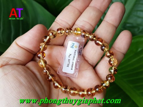 Vòng đeo tay hổ phách
