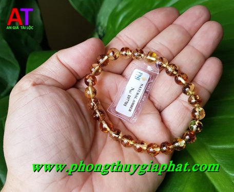 Vòng đeo tay hổ phách