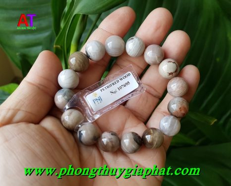 Vòng đeo tay gỗ hóa thạch