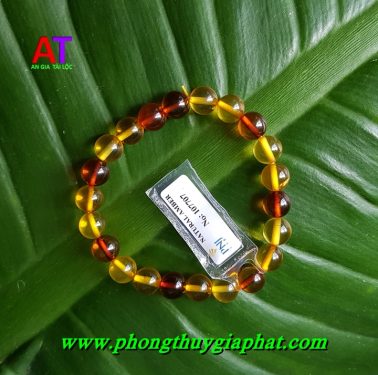 Vòng đeo tay hổ phách