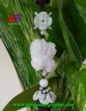 Móc treo ô tô tỳ hưu ngọc cẩm thạch