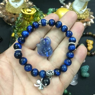 Vòng tay phong thủy “bùa may mắn”