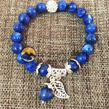 Vòng tay phong thủy “bùa may mắn”