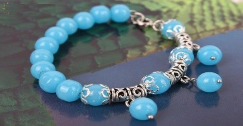 Vòng tay phong thủy “bùa may mắn”