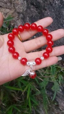 Vòng tay phong thủy “bùa may mắn”