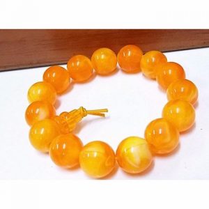 Vòng tay phong thủy “bùa may mắn”