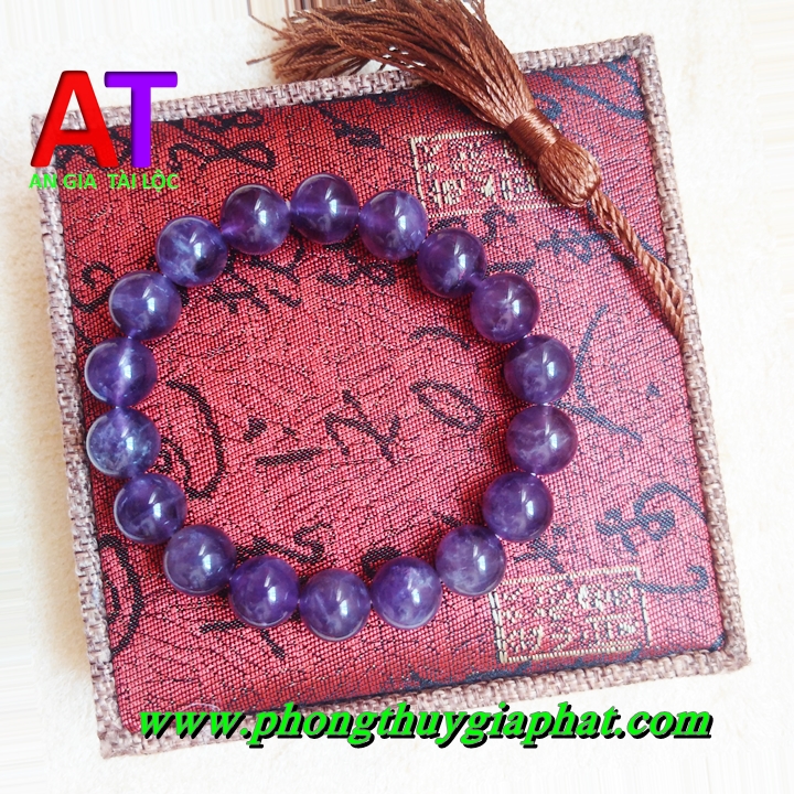 Nét đẹp và công dụng tuyệt vời của thạch anh tím trong Phong thủy