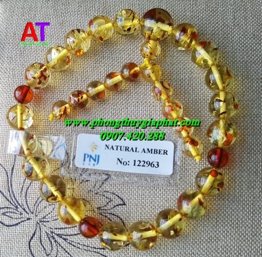 Vòng đeo tay hổ phách