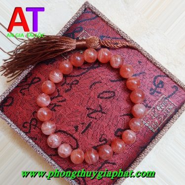 Điều kỳ diệu đến từ vòng phong thủy đá mặt trời (Sunstone)