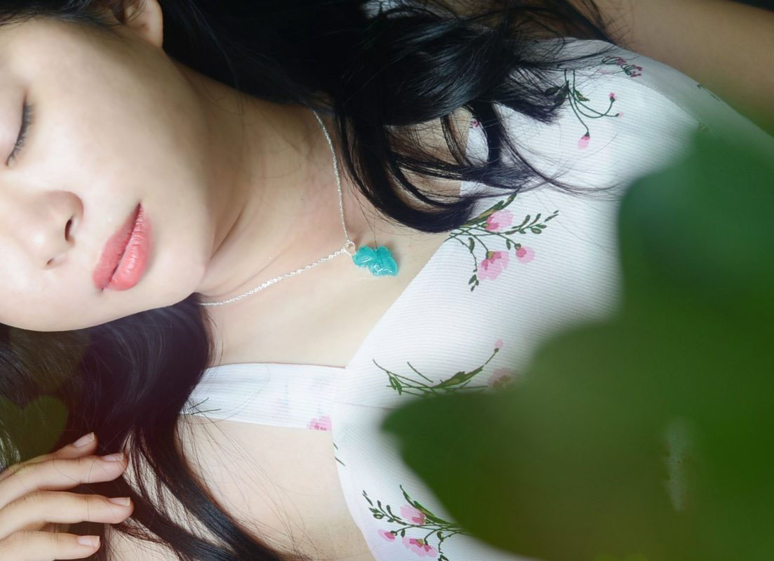 Có hay không nên đeo mặt hồ ly đi ngủ