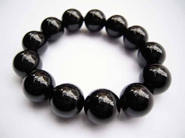 cách phân biệt thạch anh đen