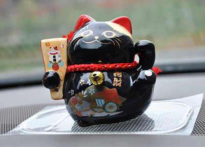 Mèo thần tài may mắn