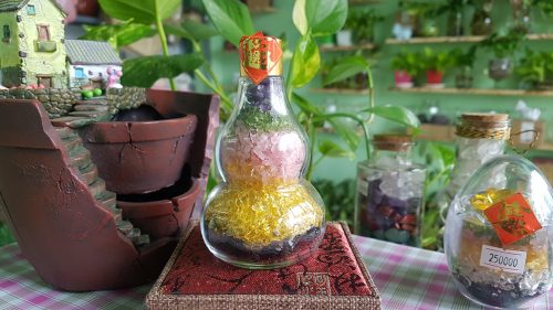 Hồ lô phong thủy thạch anh ngũ sắc