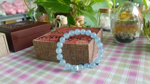 Vòng đeo tay đá aquamarine