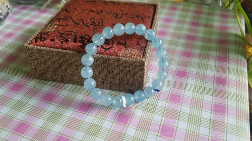 Vòng đeo tay đá aquamarine