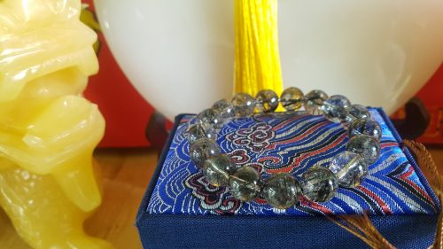 vòng đeo tay đá thạch anh tóc đen