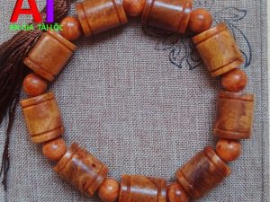 Vòng đeo tay huyết long nu đốt trúc