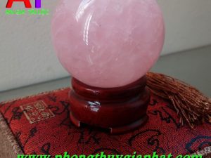 Cầu phong thủy thạch anh hồng