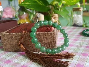 Vòng tay thạch anh dâu tây xanh