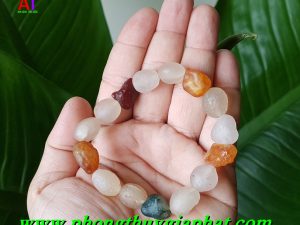 Vòng đeo tay đá muối