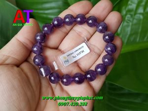 Vòng đeo tay thạch anh tím