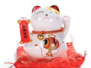 Mèo thần tài may mắn gốm sứ cao cấp